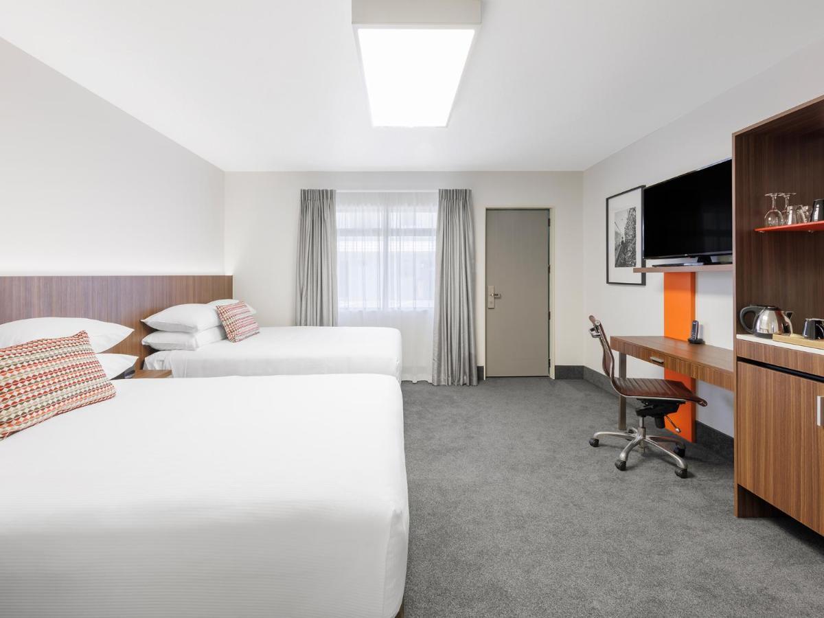 Jetpark Hamilton Airport New Zealand Hotel Rukuhia Exterior photo