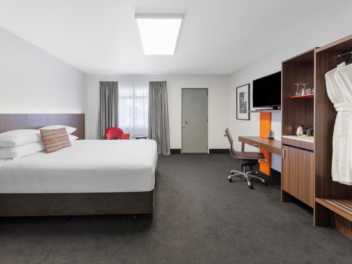 Jetpark Hamilton Airport New Zealand Hotel Rukuhia Exterior photo