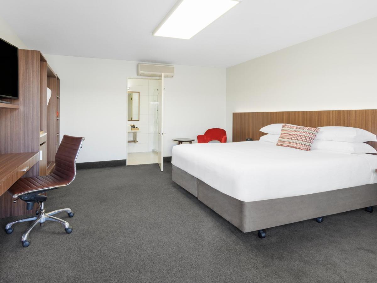 Jetpark Hamilton Airport New Zealand Hotel Rukuhia Exterior photo