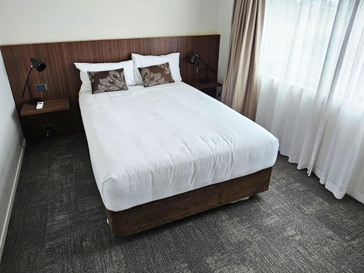 Jetpark Hamilton Airport New Zealand Hotel Rukuhia Exterior photo